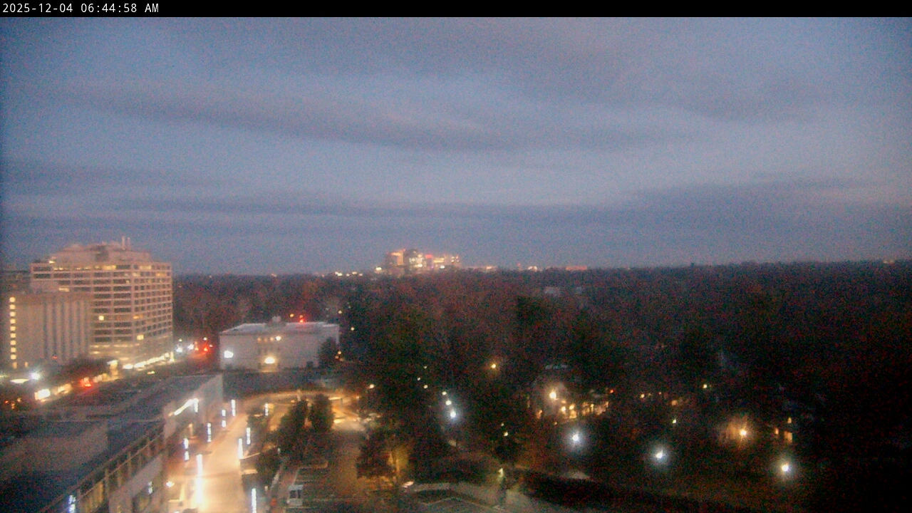 Thumbnail for current weather camera view from WTOP in Washington, District Of Columbia