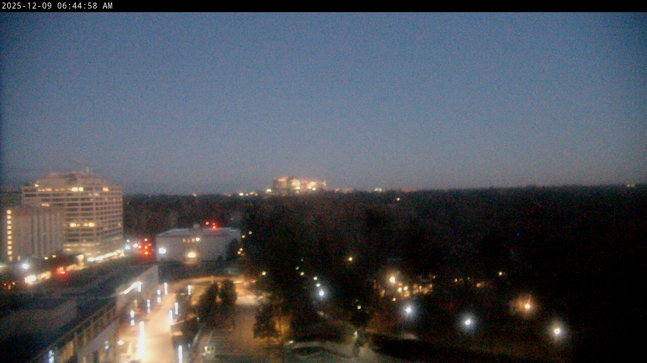 Thumbnail for current weather camera view from WTOP in Washington, District Of Columbia