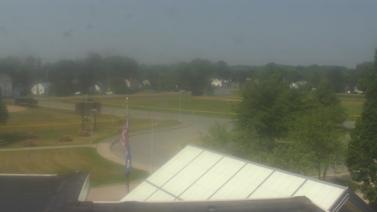 Thumbnail for current weather camera view from Waterville Senior High School in Waterville, Maine