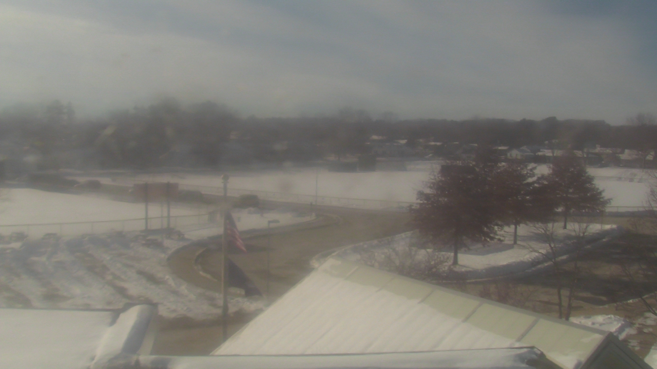 Thumbnail for current weather camera view from Waterville Senior High School in Waterville, Maine