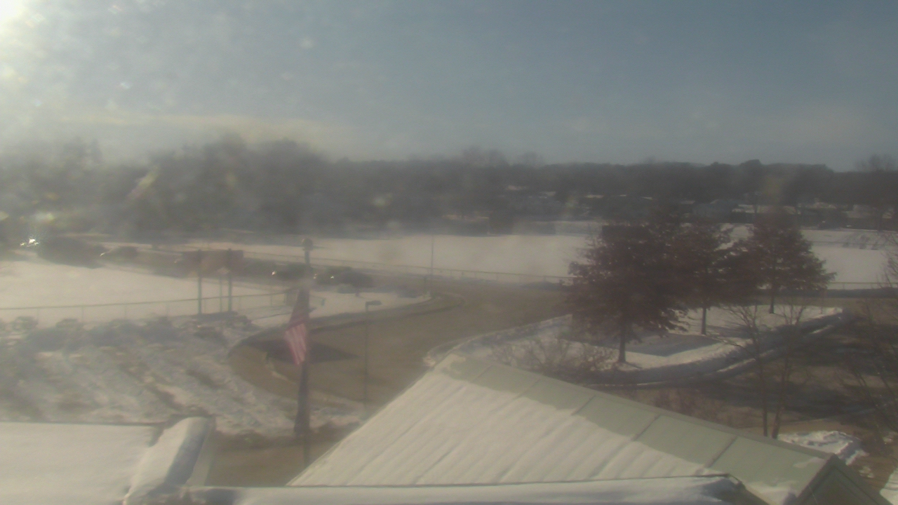 Thumbnail for current weather camera view from Waterville Senior High School in Waterville, Maine
