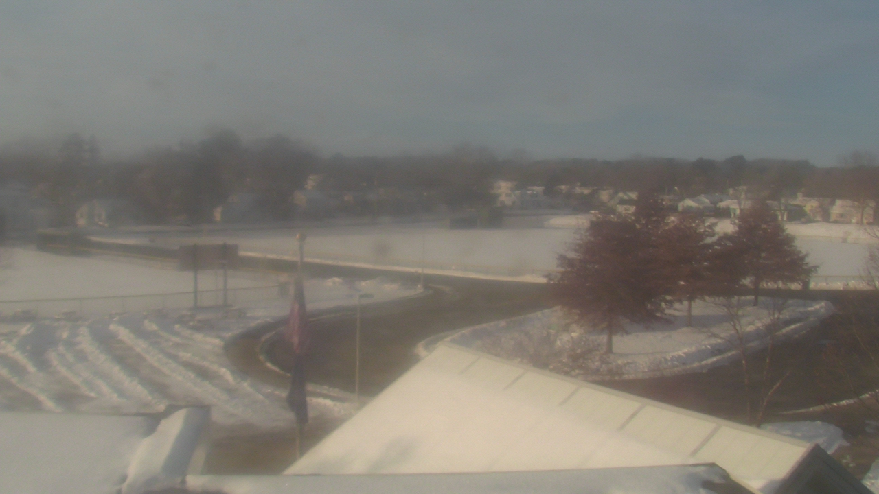 Thumbnail for current weather camera view from Waterville Senior High School in Waterville, Maine