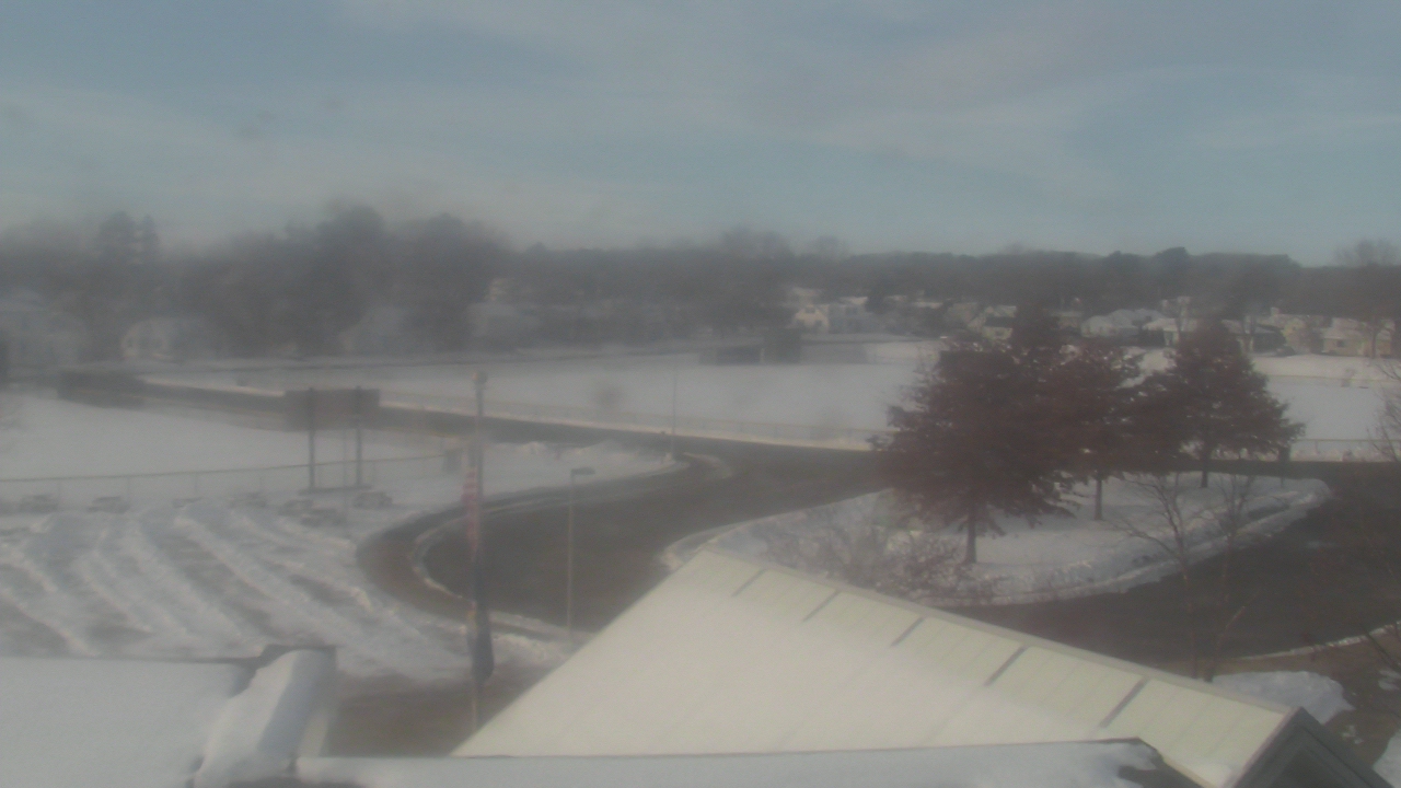 Thumbnail for current weather camera view from Waterville Senior High School in Waterville, Maine