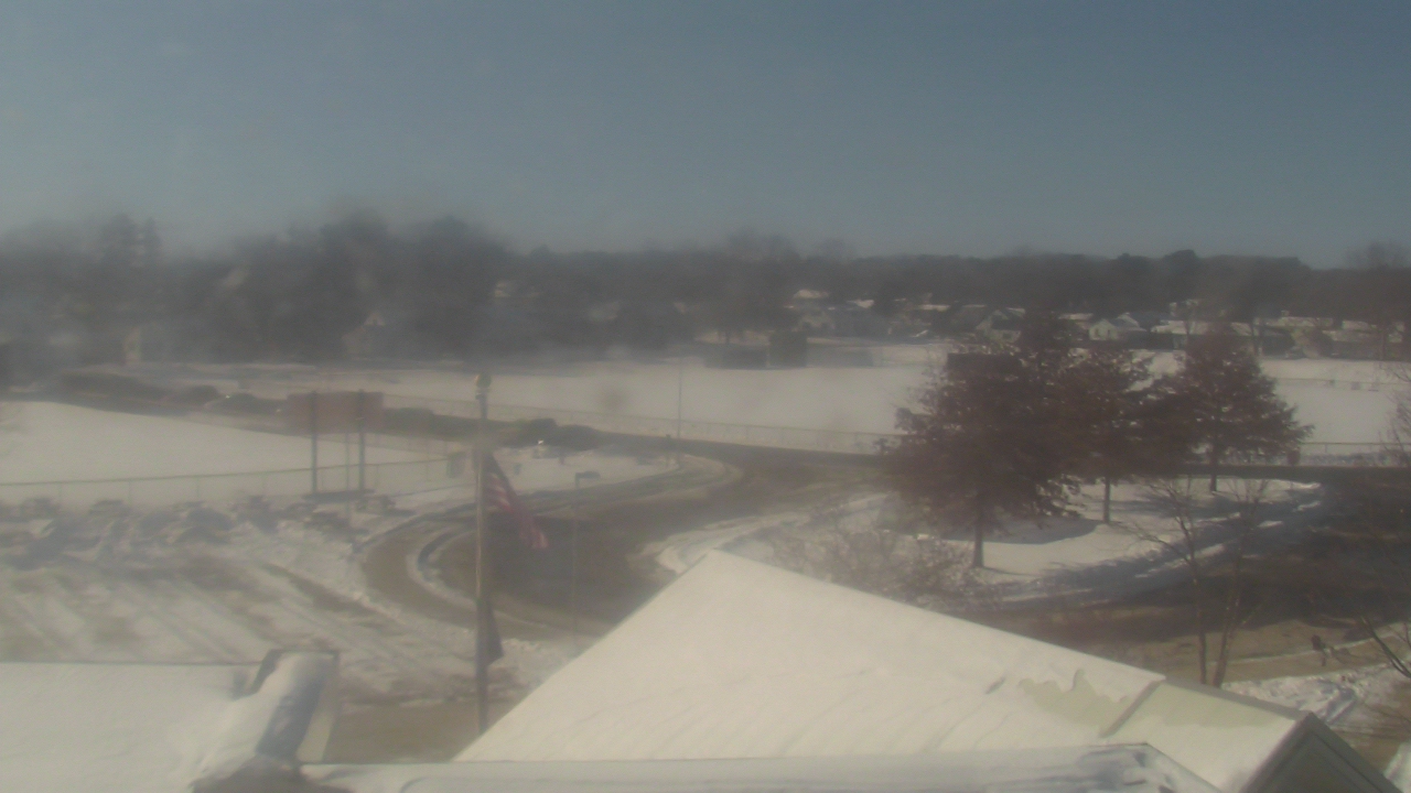 Thumbnail for current weather camera view from Waterville Senior High School in Waterville, Maine