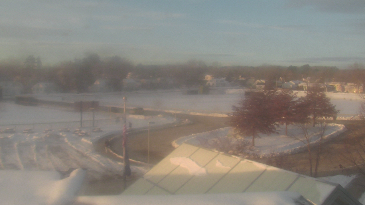 Thumbnail for current weather camera view from Waterville Senior High School in Waterville, Maine
