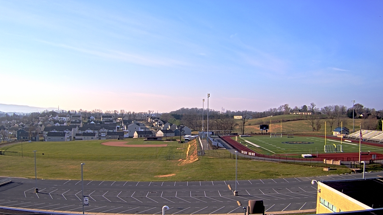 Thumbnail for current weather camera view from Waynesboro HS in Waynesboro, Pennsylvania