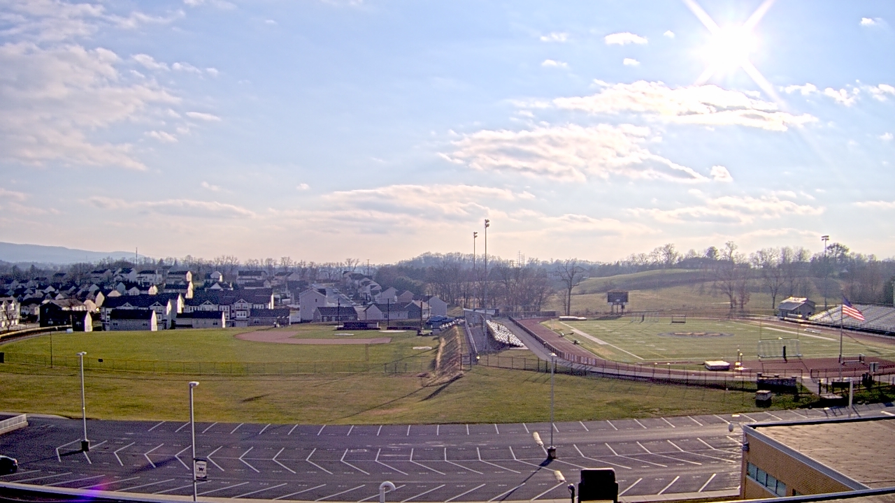 Thumbnail for current weather camera view from Waynesboro HS in Waynesboro, Pennsylvania