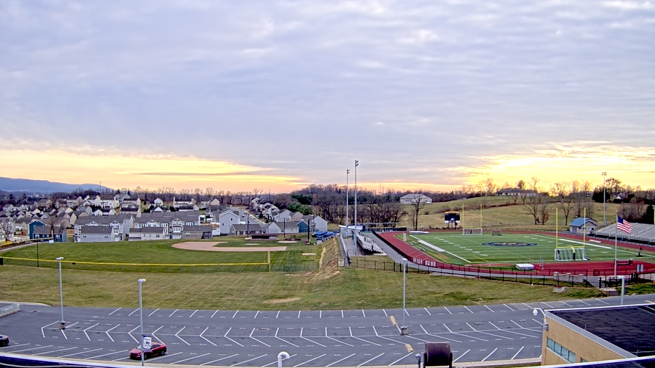 Thumbnail for current weather camera view from Waynesboro HS in Waynesboro, Pennsylvania