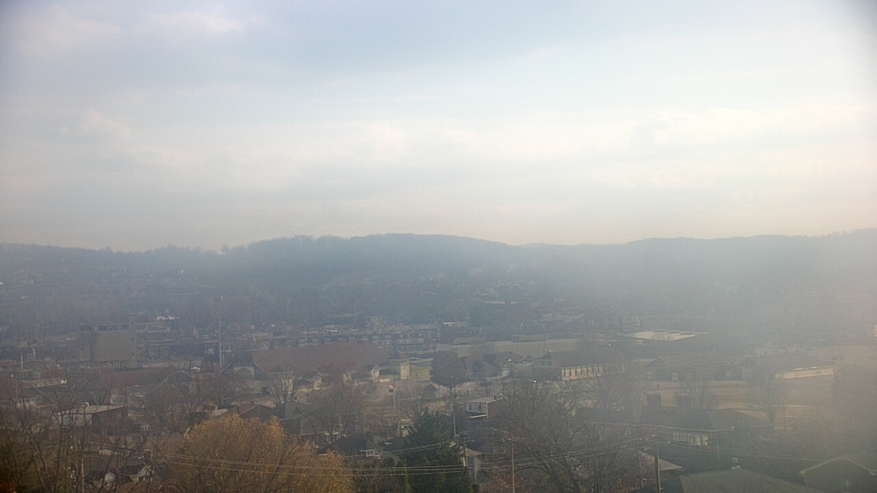 Thumbnail for current weather camera view from EFS STEAM Academy in York, Pennsylvania