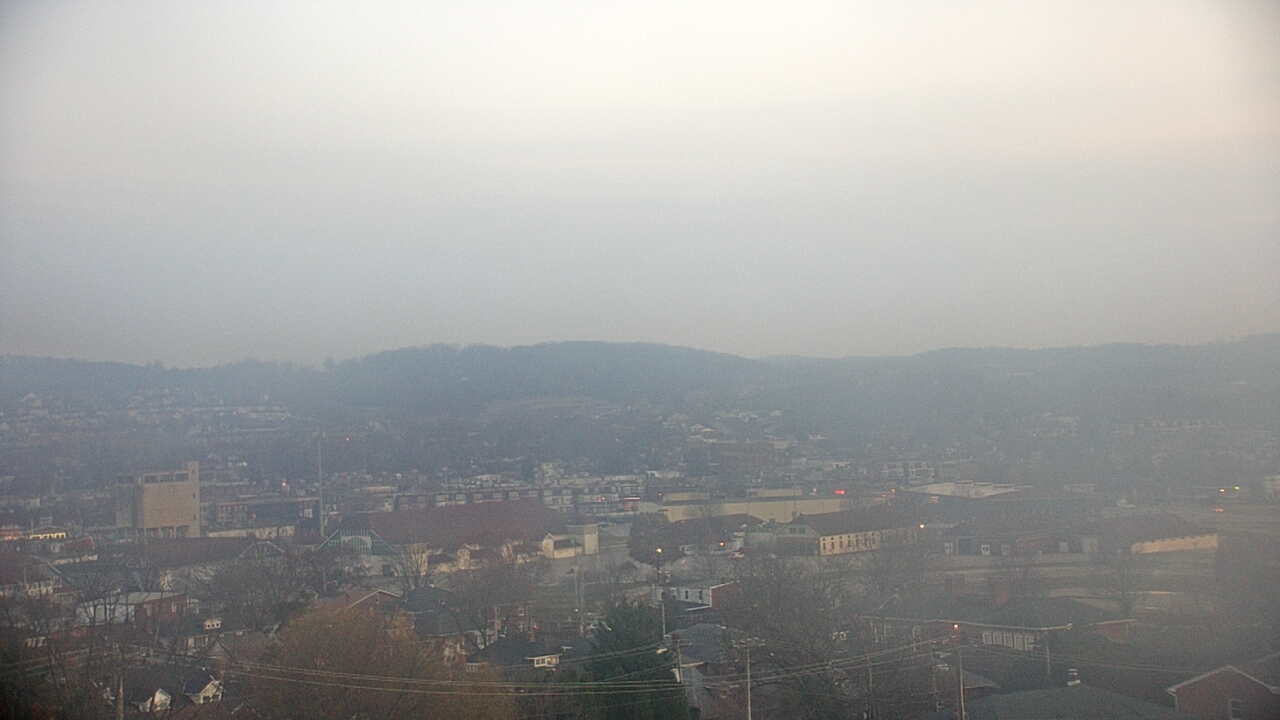 Thumbnail for current weather camera view from EFS STEAM Academy in York, Pennsylvania