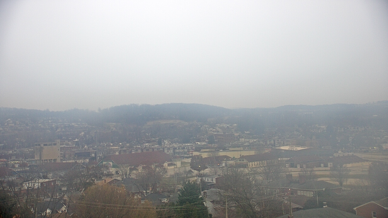 Thumbnail for current weather camera view from EFS STEAM Academy in York, Pennsylvania