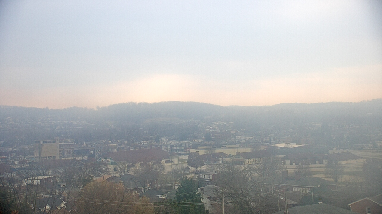 Thumbnail for current weather camera view from EFS STEAM Academy in York, Pennsylvania