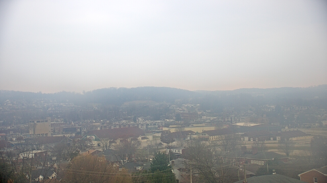 Thumbnail for current weather camera view from EFS STEAM Academy in York, Pennsylvania