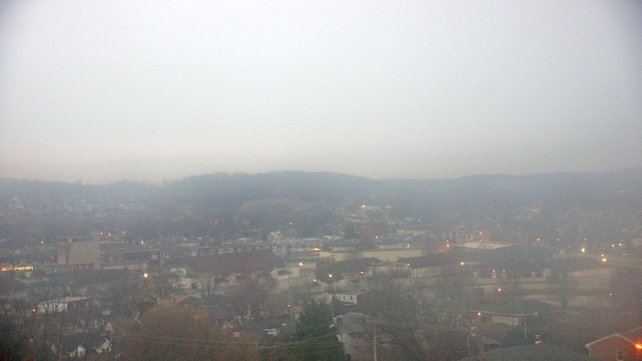 Thumbnail for current weather camera view from EFS STEAM Academy in York, Pennsylvania