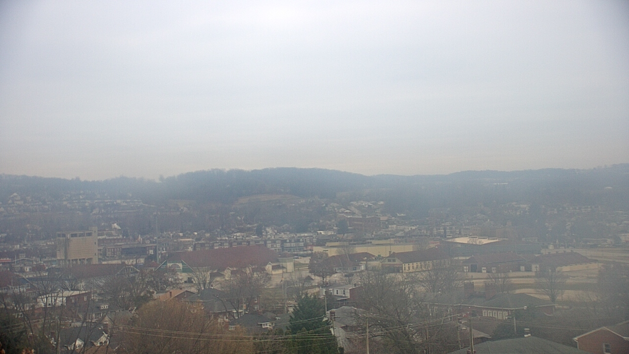 Thumbnail for current weather camera view from EFS STEAM Academy in York, Pennsylvania