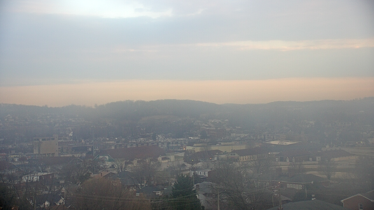 Thumbnail for current weather camera view from EFS STEAM Academy in York, Pennsylvania