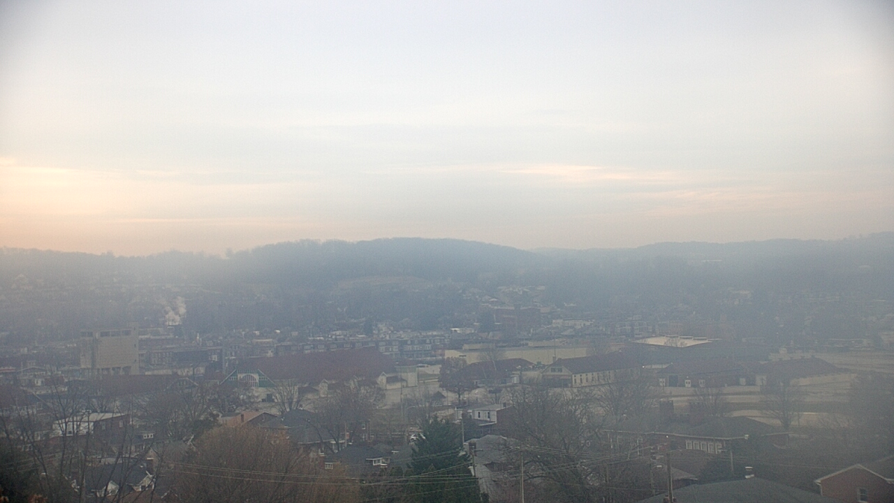 Thumbnail for current weather camera view from EFS STEAM Academy in York, Pennsylvania