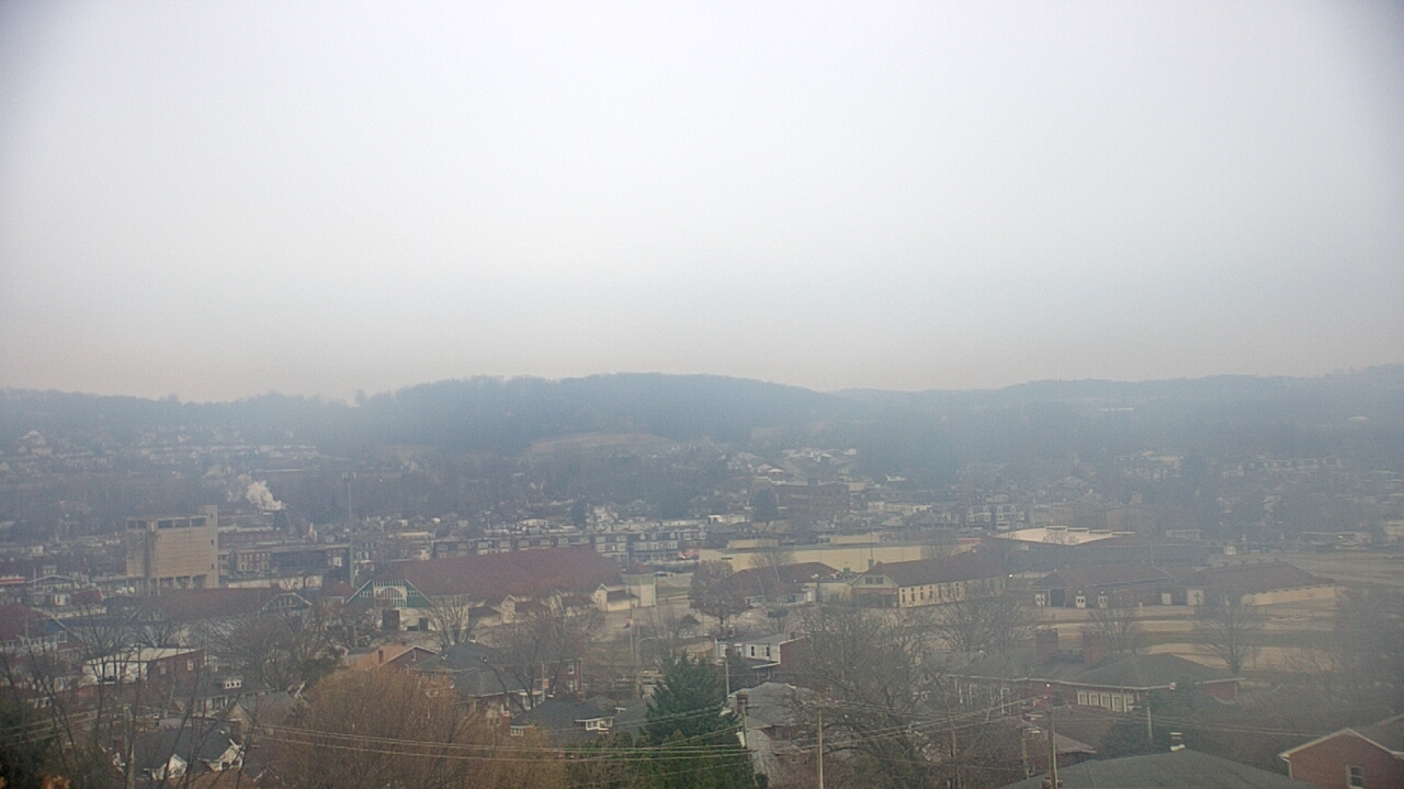 Thumbnail for current weather camera view from EFS STEAM Academy in York, Pennsylvania