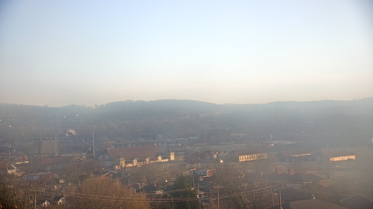 Thumbnail for current weather camera view from EFS STEAM Academy in York, Pennsylvania