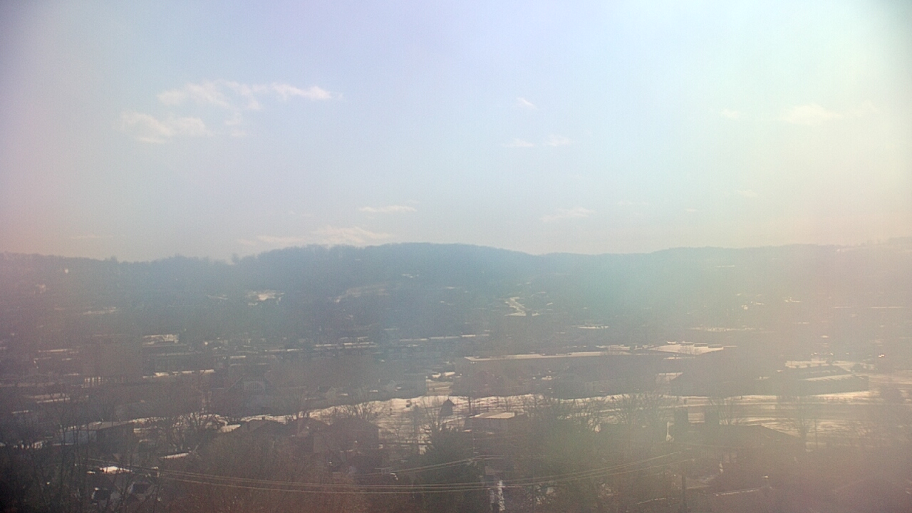 Thumbnail for current weather camera view from EFS STEAM Academy in York, Pennsylvania