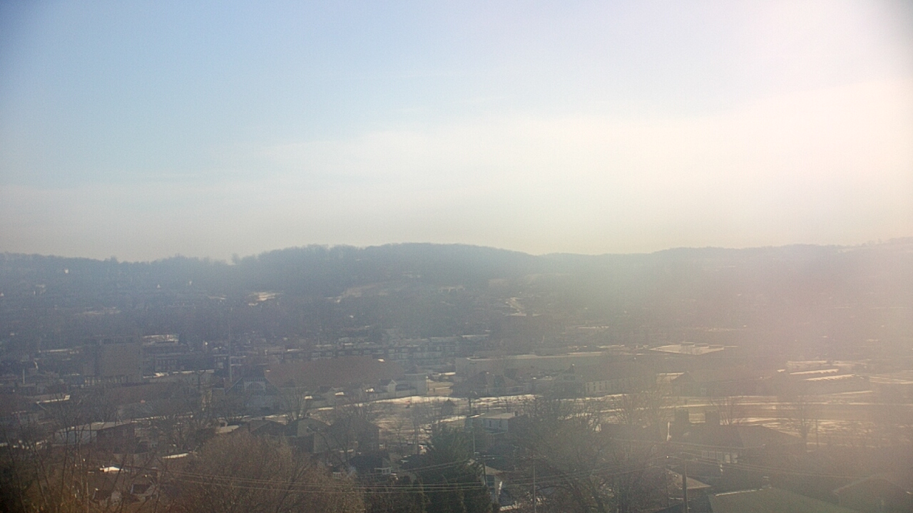 Thumbnail for current weather camera view from EFS STEAM Academy in York, Pennsylvania