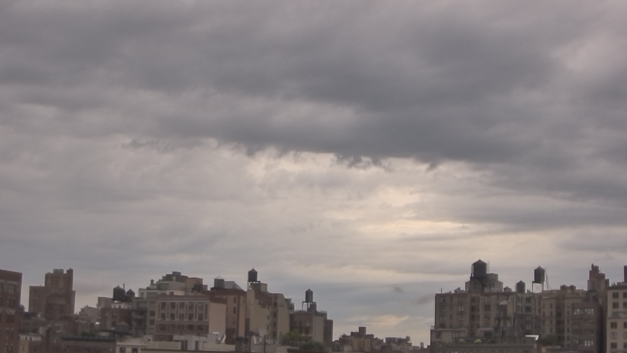 Thumbnail for current weather camera view from York Prep School in New York, New York