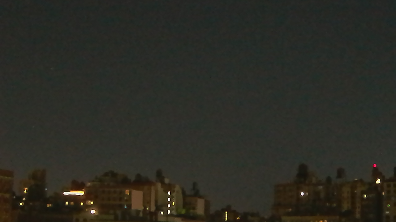 Thumbnail for current weather camera view from York Prep School in New York, New York