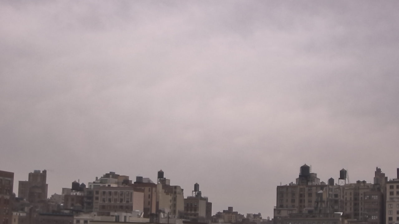 Thumbnail for current weather camera view from York Prep School in New York, New York