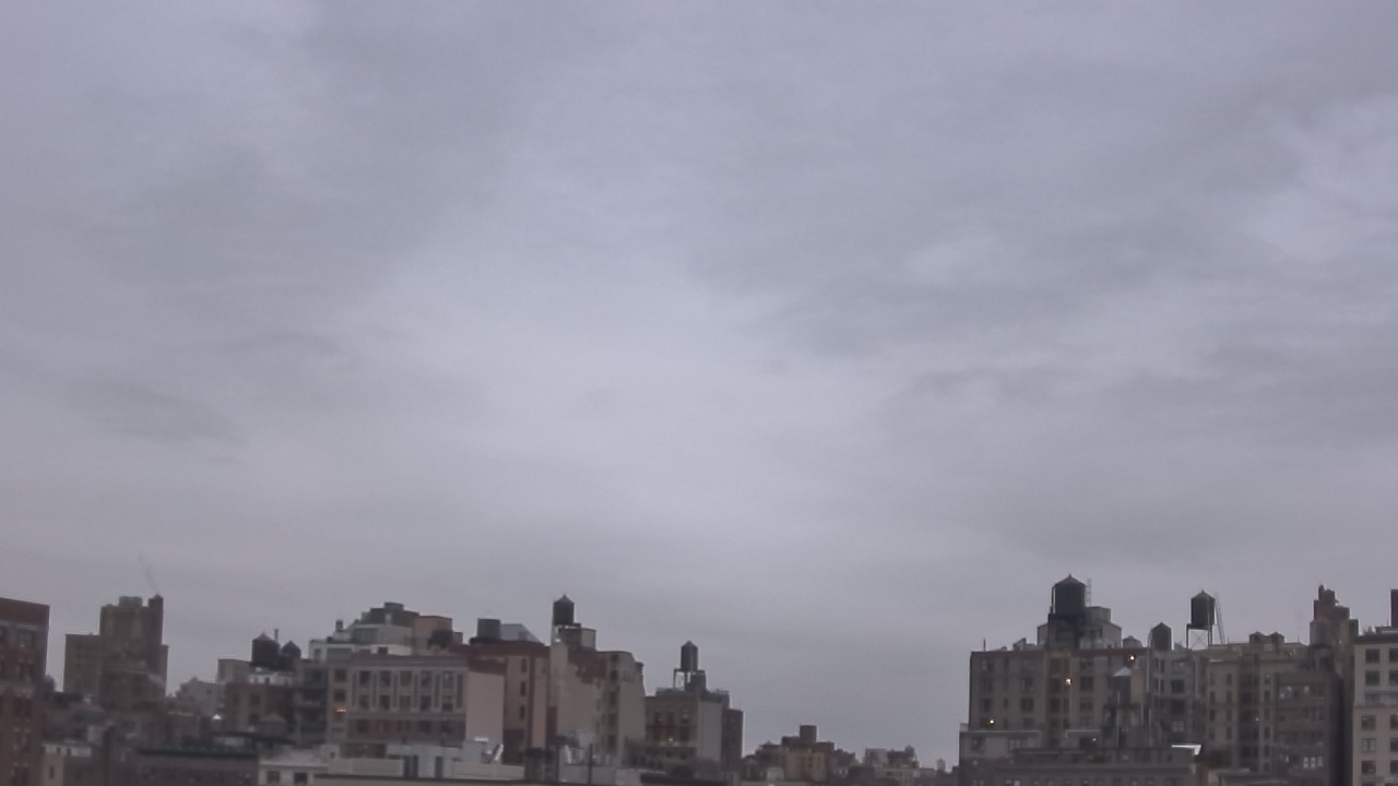 Thumbnail for current weather camera view from York Prep School in New York, New York