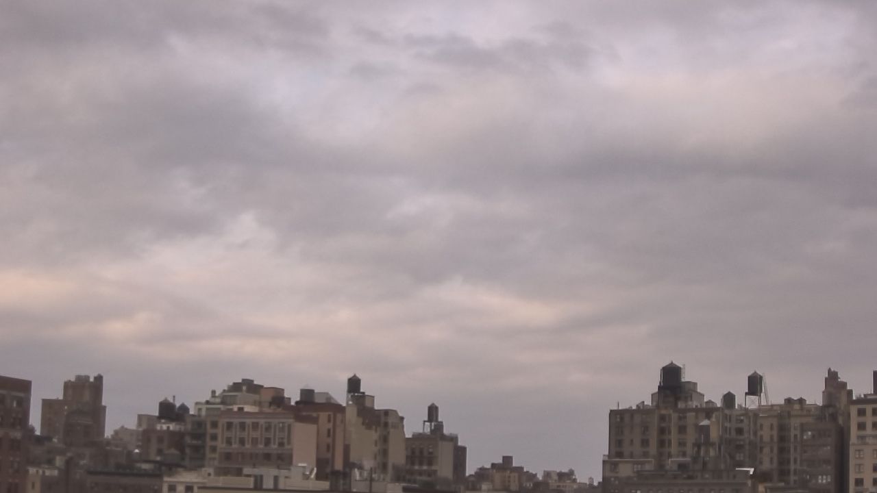 Thumbnail for current weather camera view from York Prep School in New York, New York