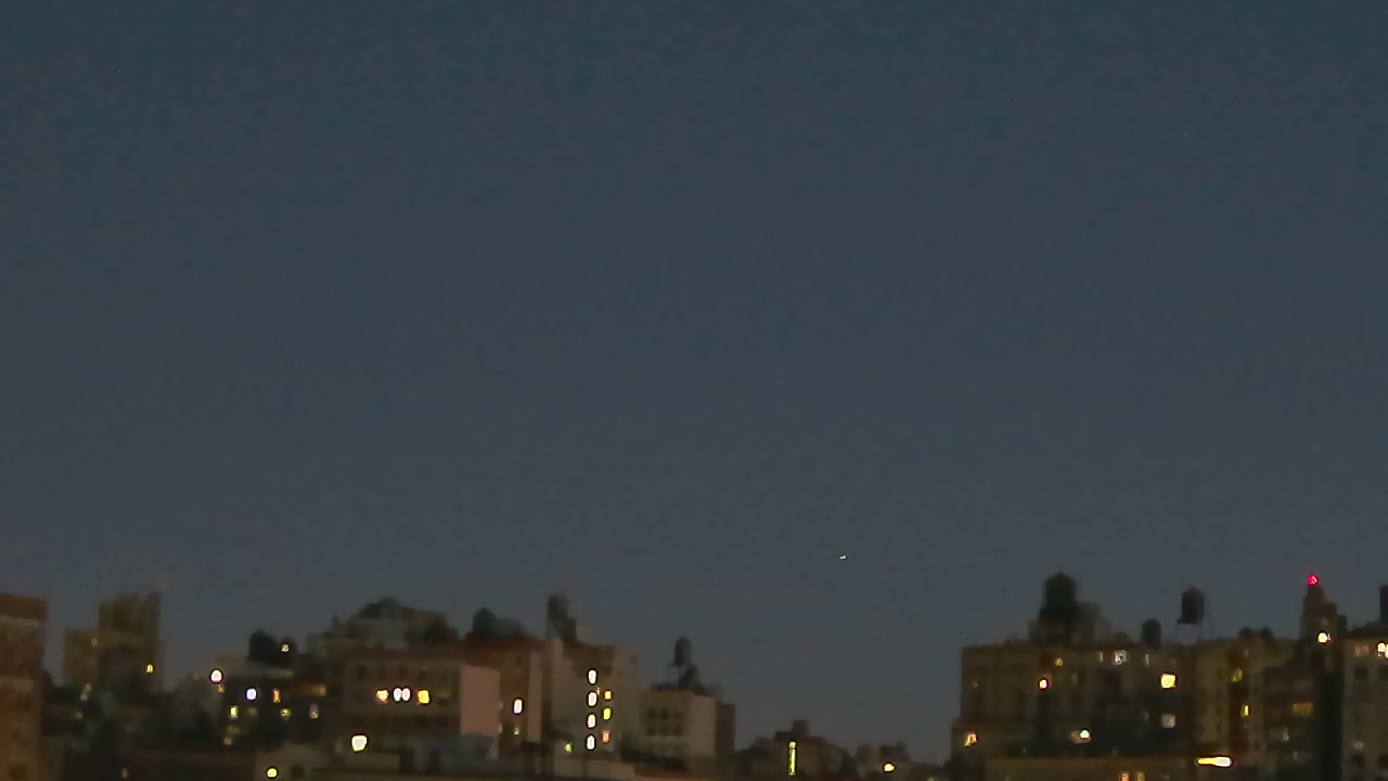 Thumbnail for current weather camera view from York Prep School in New York, New York