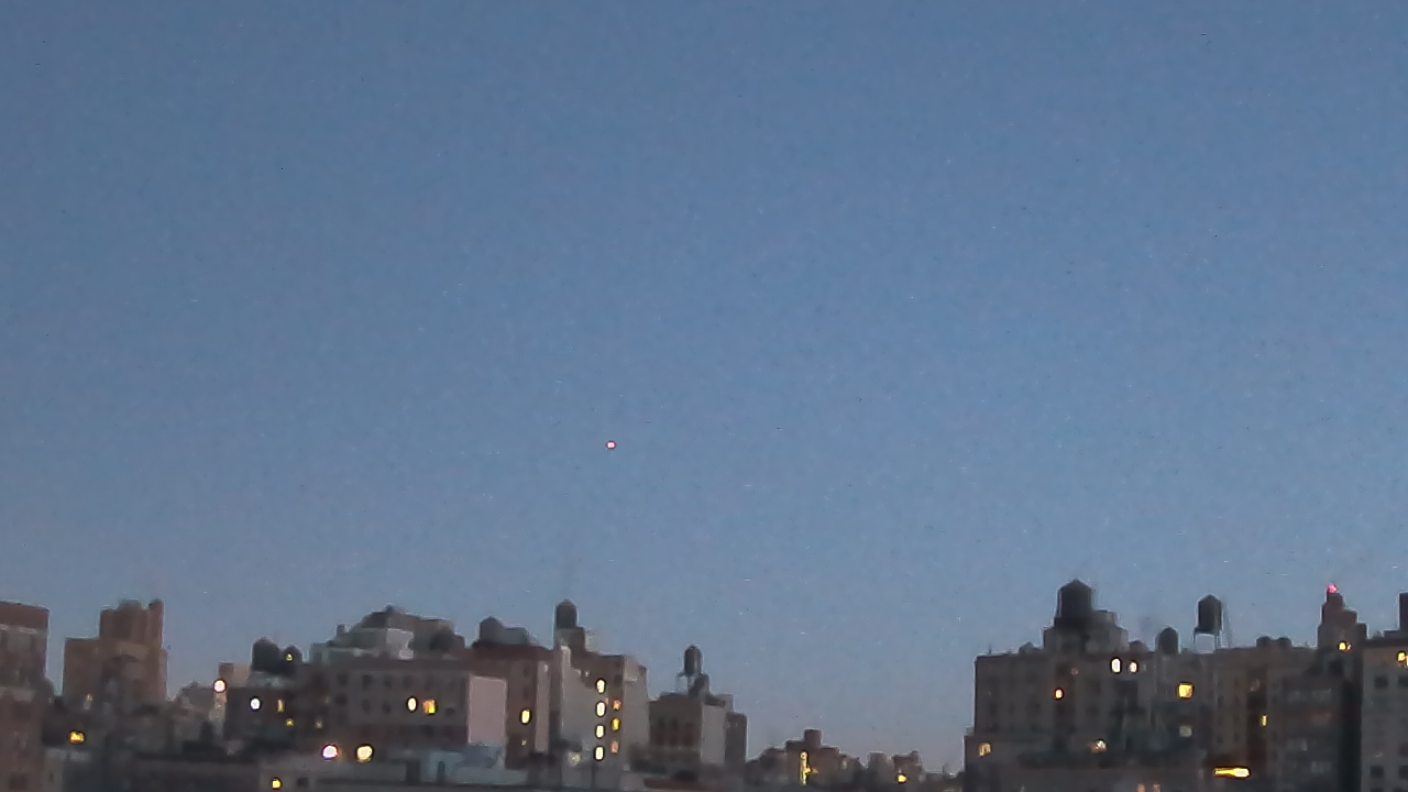 Thumbnail for current weather camera view from York Prep School in New York, New York