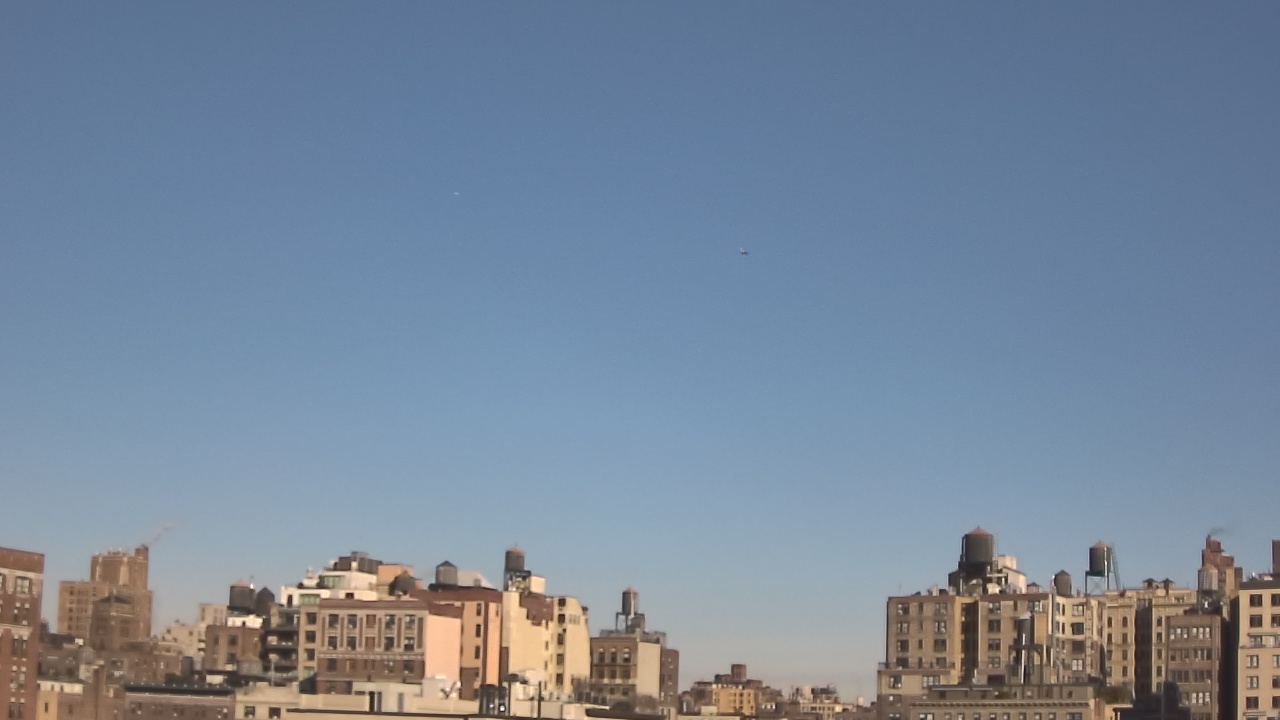 Thumbnail for current weather camera view from York Prep School in New York, New York