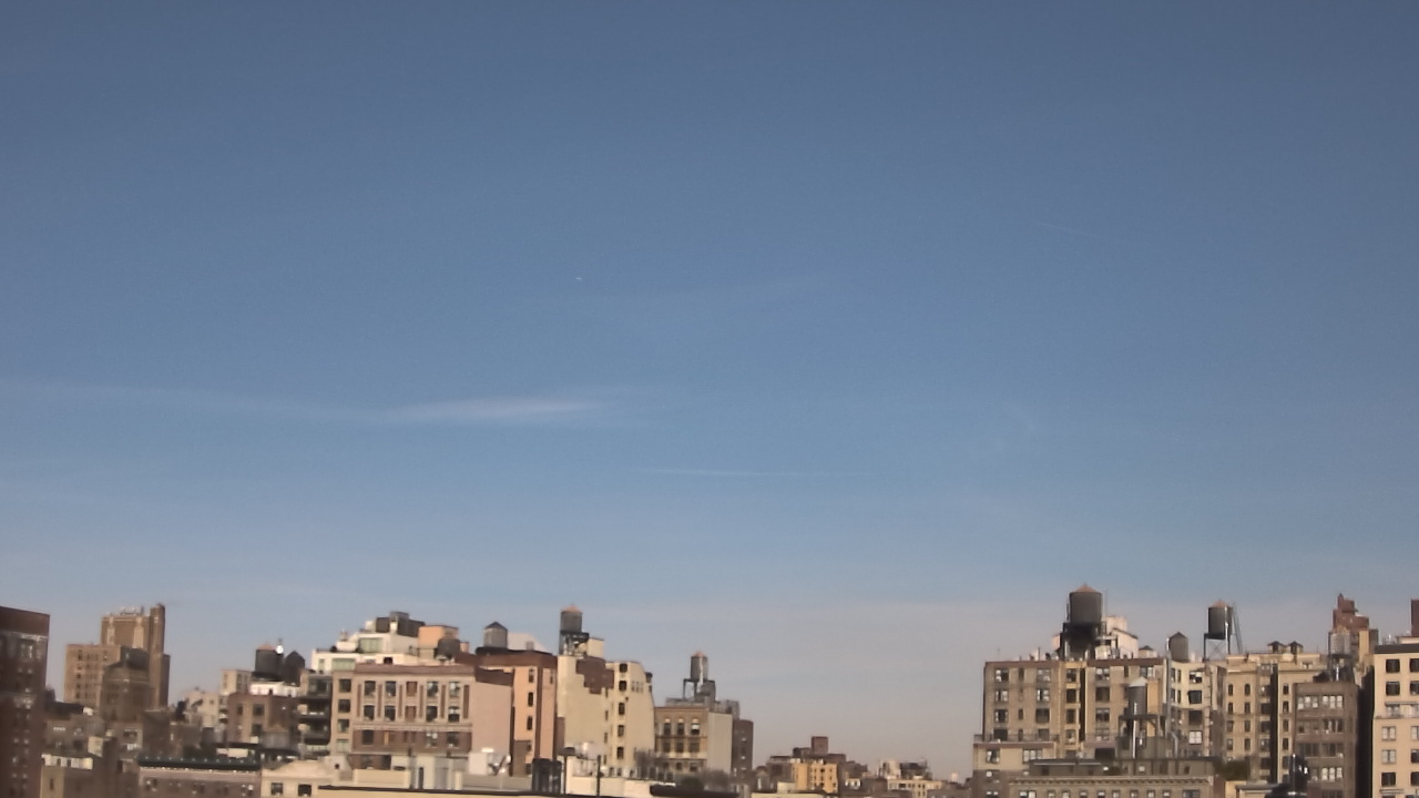 Thumbnail for current weather camera view from York Prep School in New York, New York