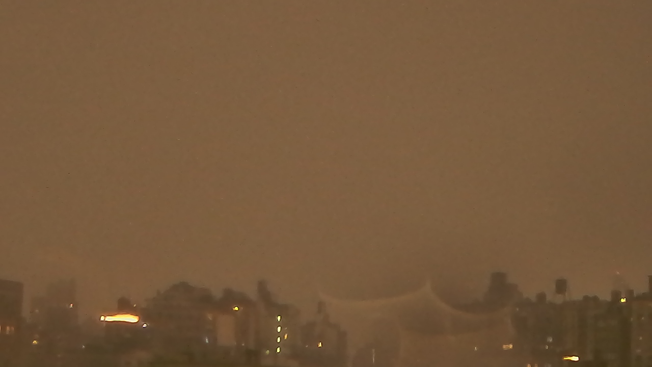 Thumbnail for current weather camera view from York Prep School in New York, New York