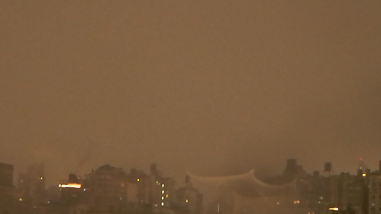 Thumbnail for current weather camera view from York Prep School in New York, New York