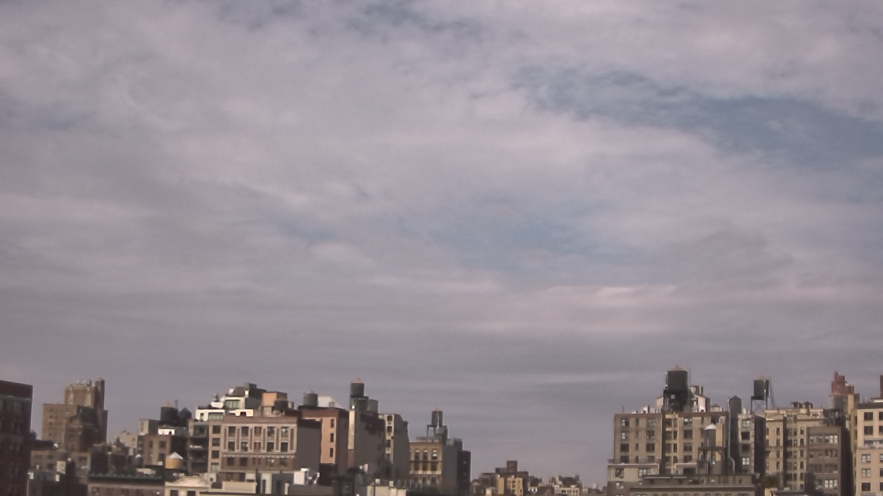 Thumbnail for current weather camera view from York Prep School in New York, New York