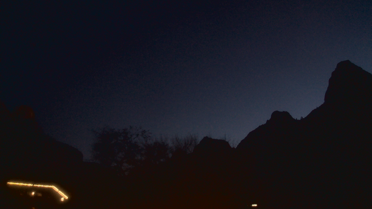 Thumbnail for current weather camera view from Zion Canyon Village in Springdale, Utah