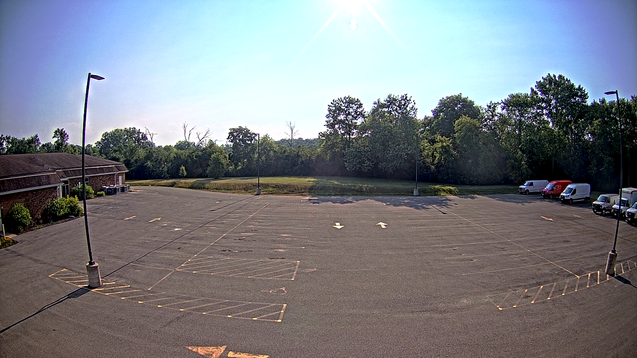 Thumbnail for current weather camera view from Zion Public School District 6 in Zion, Illinois