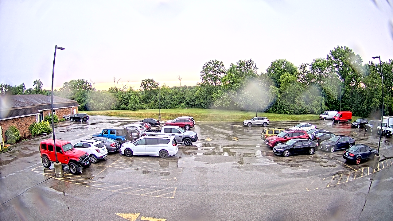 Thumbnail for current weather camera view from Zion Public School District 6 in Zion, Illinois