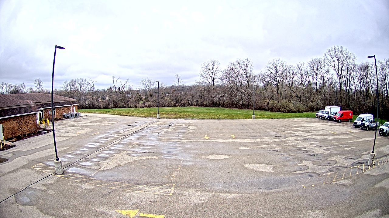 Thumbnail for current weather camera view from Zion Public School District 6 in Zion, Illinois