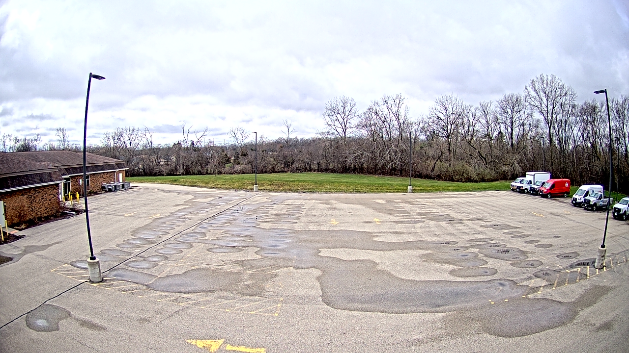 Thumbnail for current weather camera view from Zion Public School District 6 in Zion, Illinois