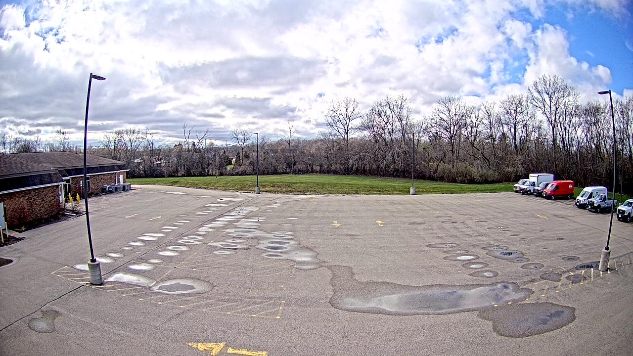 Thumbnail for current weather camera view from Zion Public School District 6 in Zion, Illinois