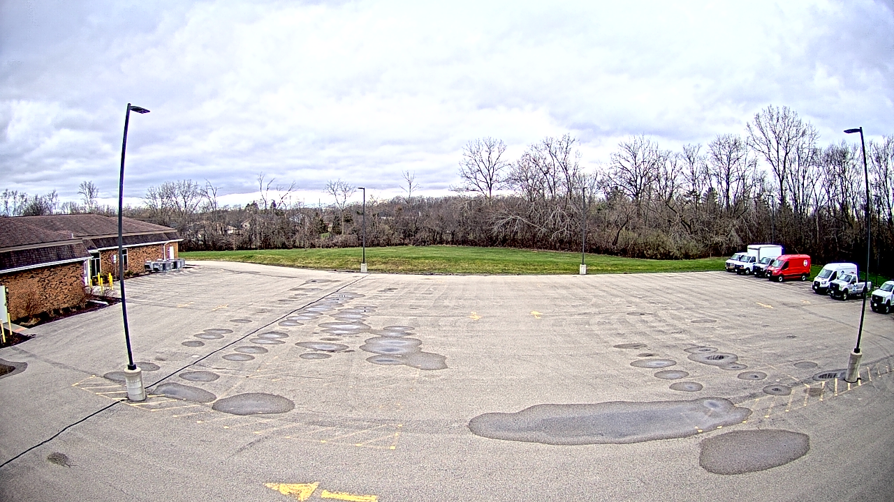 Thumbnail for current weather camera view from Zion Public School District 6 in Zion, Illinois