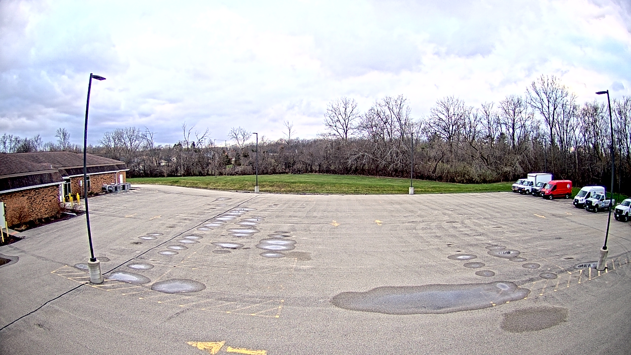 Thumbnail for current weather camera view from Zion Public School District 6 in Zion, Illinois