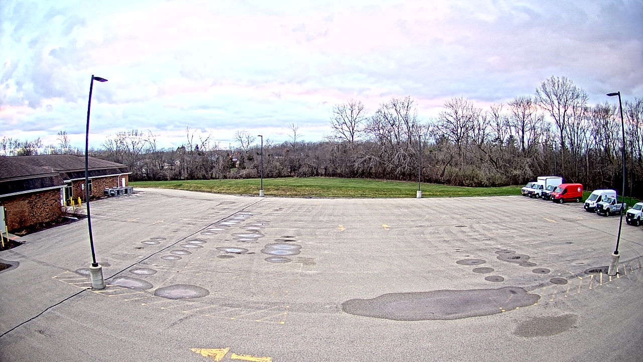 Thumbnail for current weather camera view from Zion Public School District 6 in Zion, Illinois